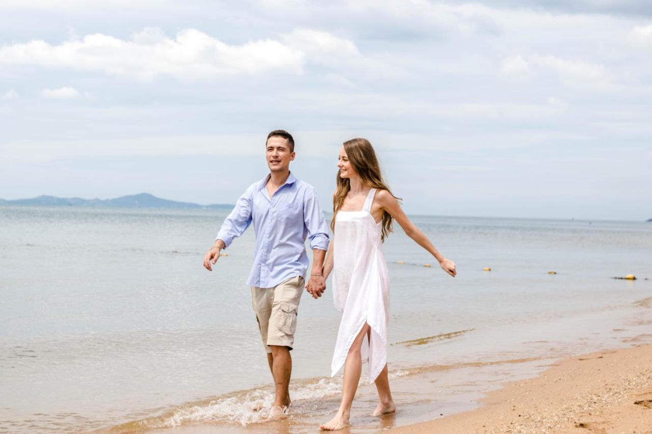 Pinnacle Grand Jomtien Resort And Beach Club На Джомтиен Екстериор снимка